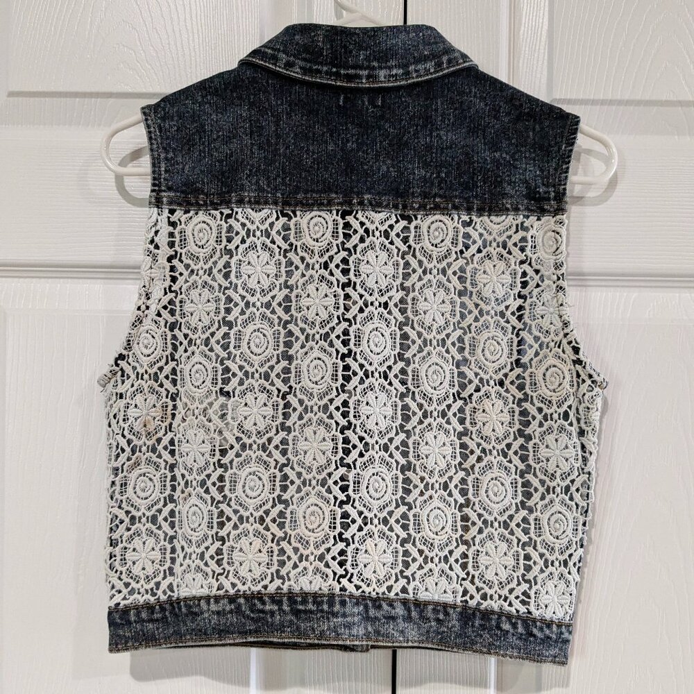 Chiqle Denim Architect Girls Dark Wash Denim Vest White Lace Back Large
